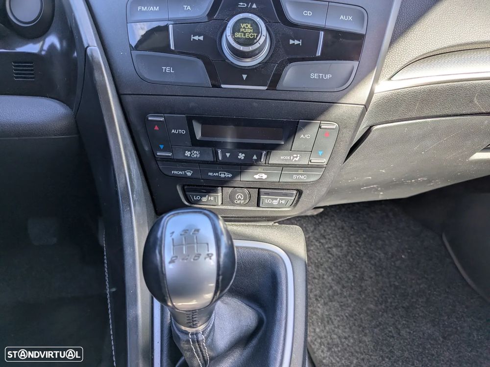 Honda Civic 1.4 i-VTEC Sport - 13