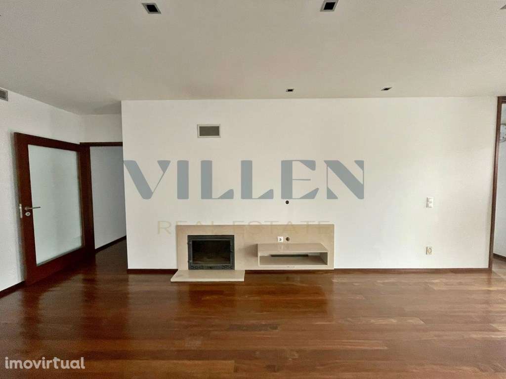 Apartamento T3 com garagem no centro de Santo Tirso - Grande imagem: 4/27