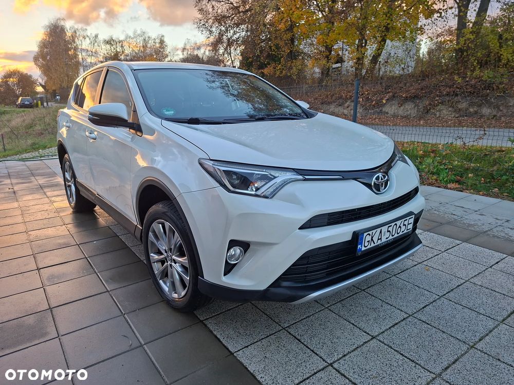 Toyota RAV4 - 32