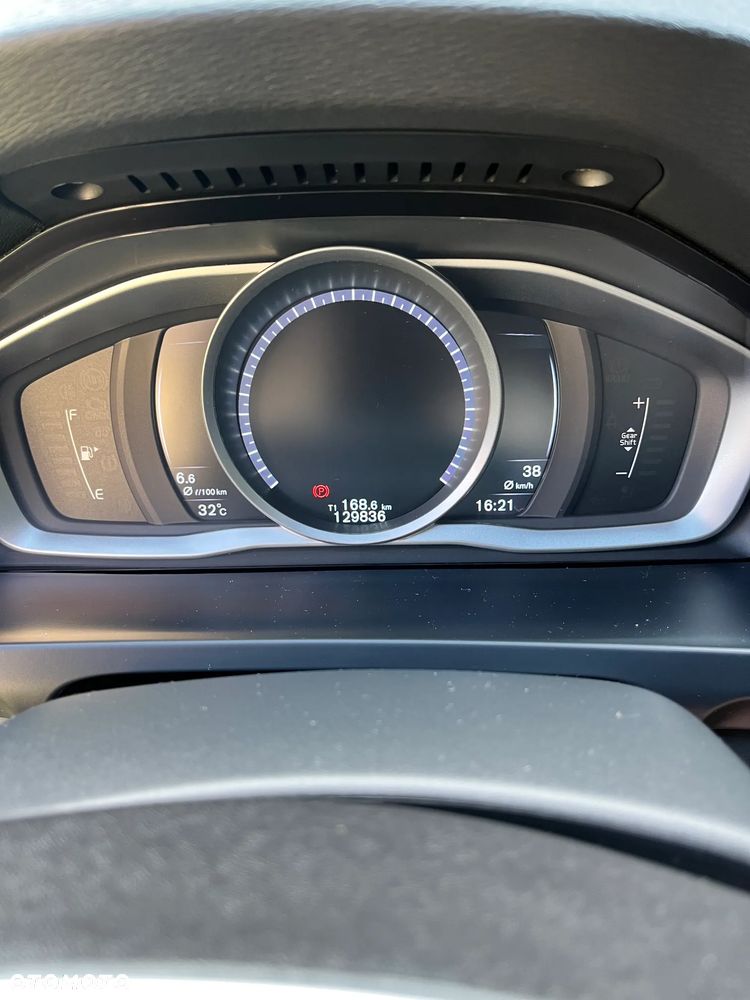Volvo S60 D4 Drive-E Momentum - 9