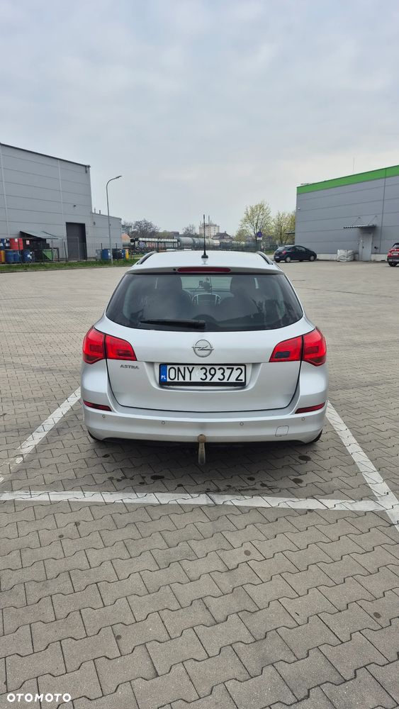 Opel Astra 1.6 Edition Sport - 4