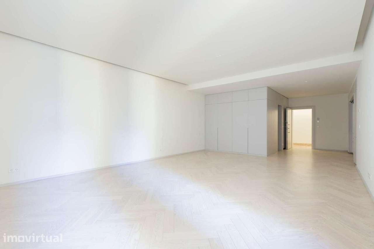 Apartamento T0 com estacionamento, Avenida da Liberdade, Lisboa - Grande imagem: 3/31