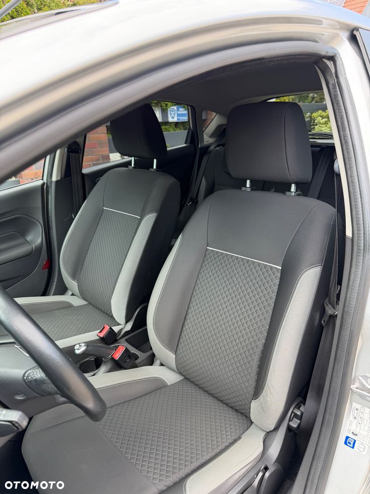 Ford Fiesta 1.0 EcoBoost SYNC Edition - 17