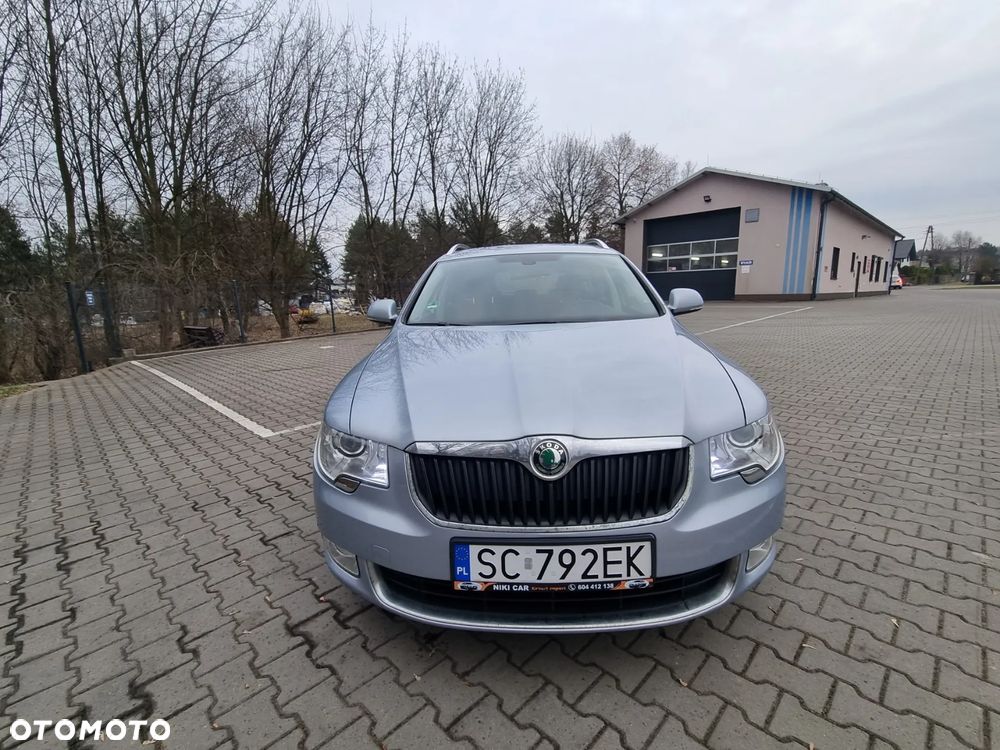 Skoda Superb 2.0 TDI Platinum - 10