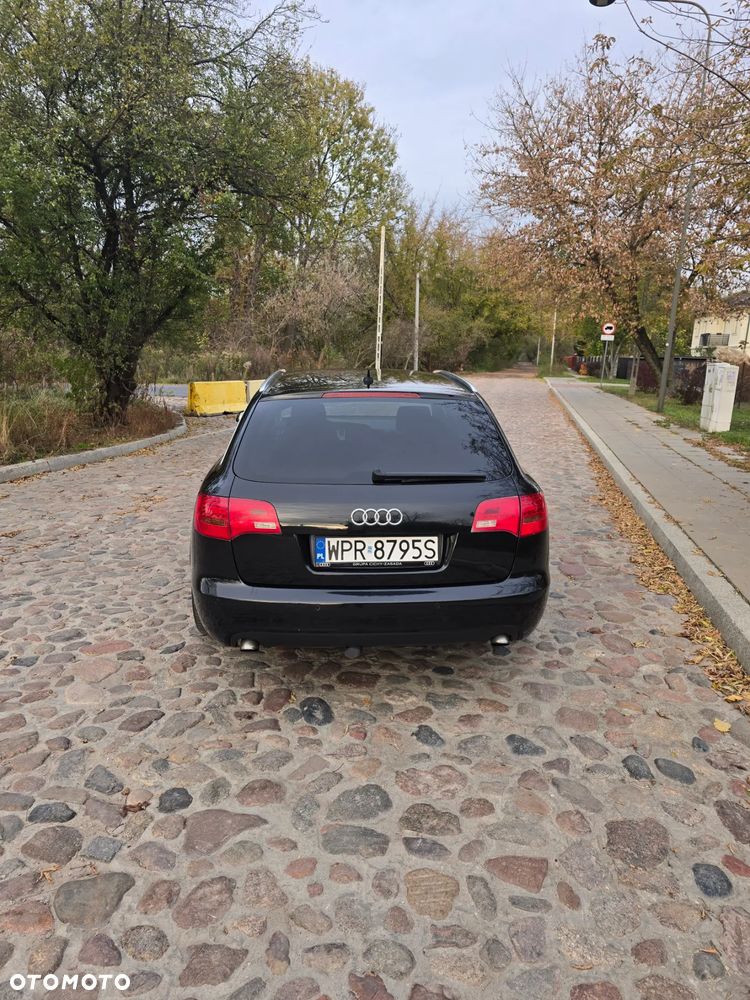 Audi A6 Avant - 11