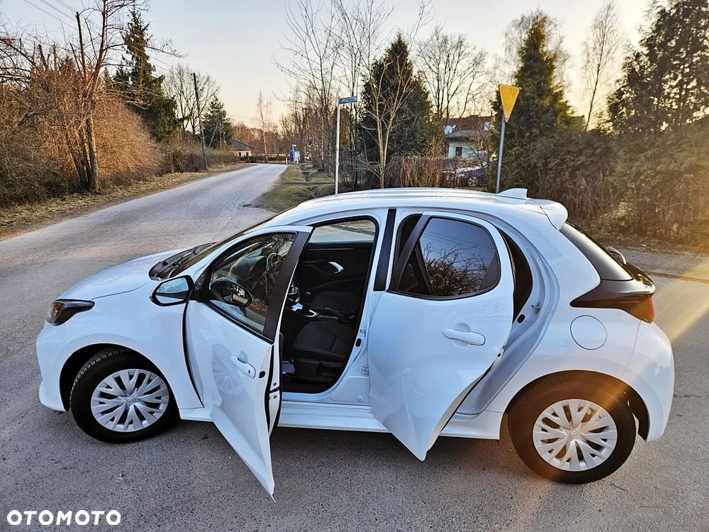 Toyota Yaris 1.5 VVT-i Team Deutschland - 24