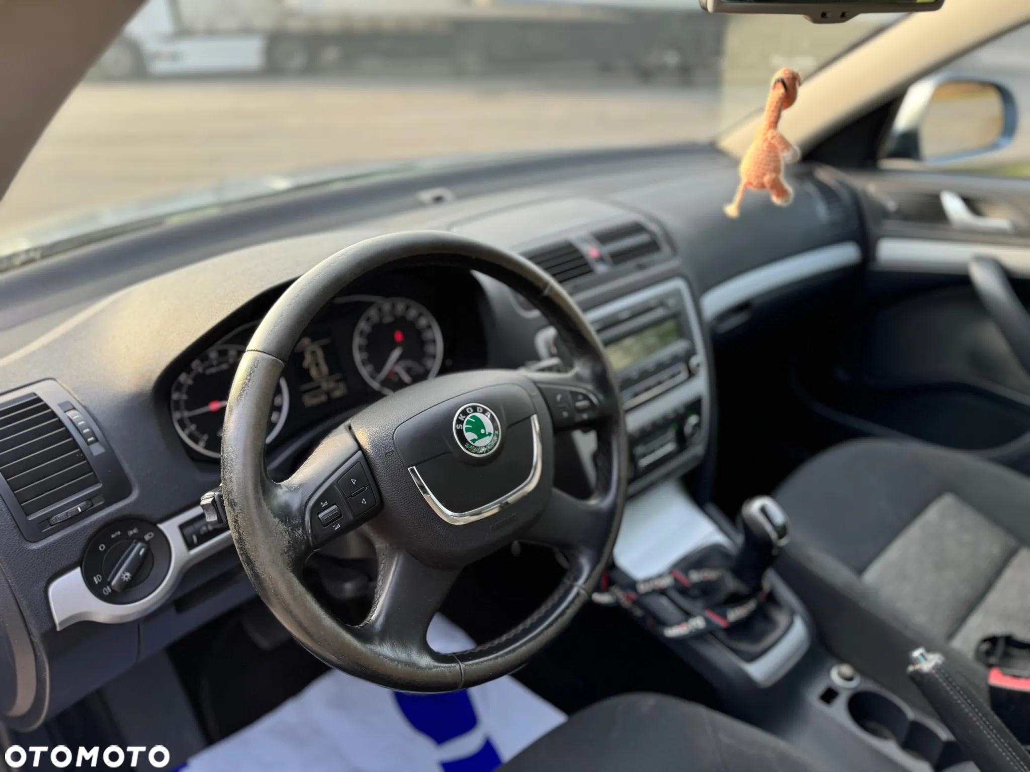 Skoda Octavia 2.0 TDI Ambiente - 11