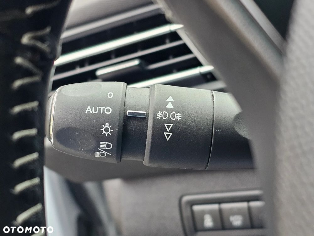 Peugeot 308 e-HDi 115 Stop & Start Allure - 28
