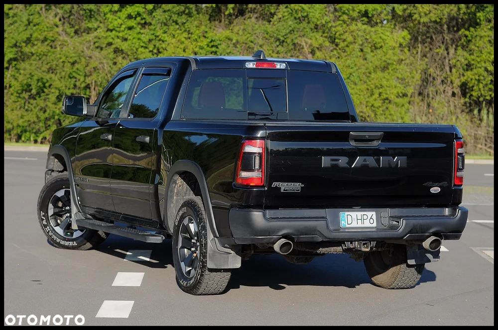 Dodge RAM - 21
