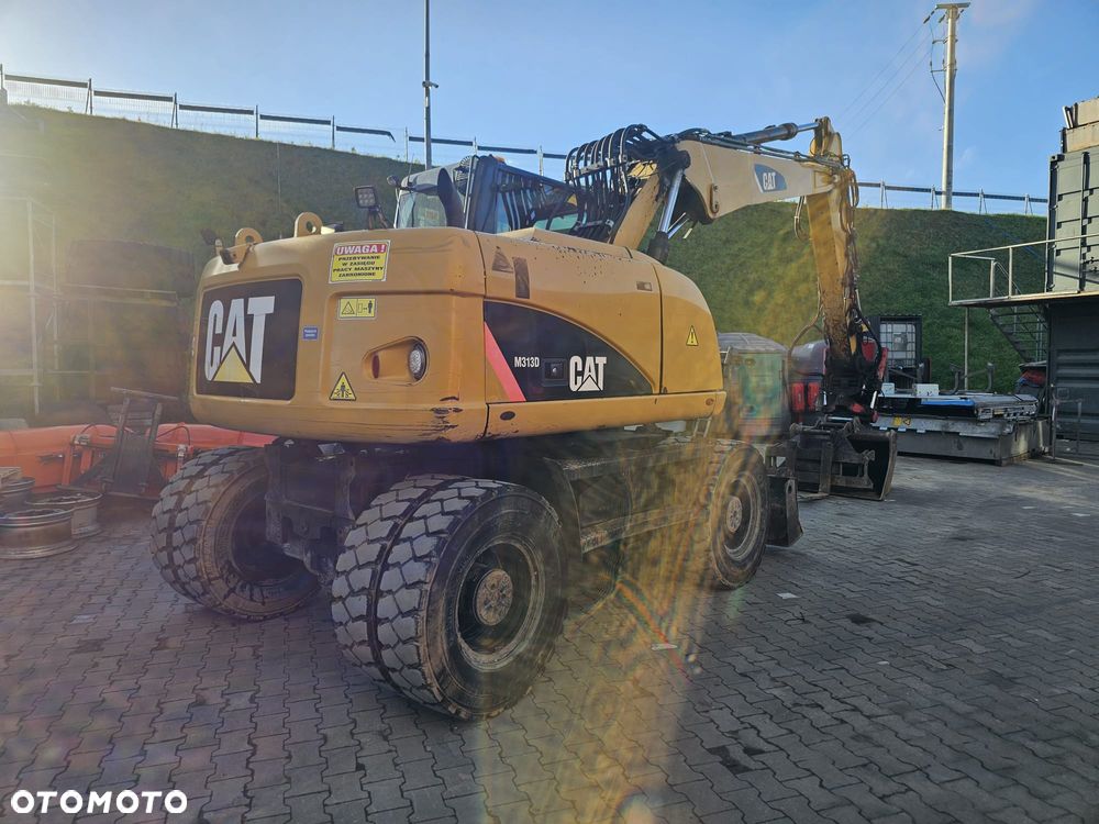 Caterpillar 313D - 2