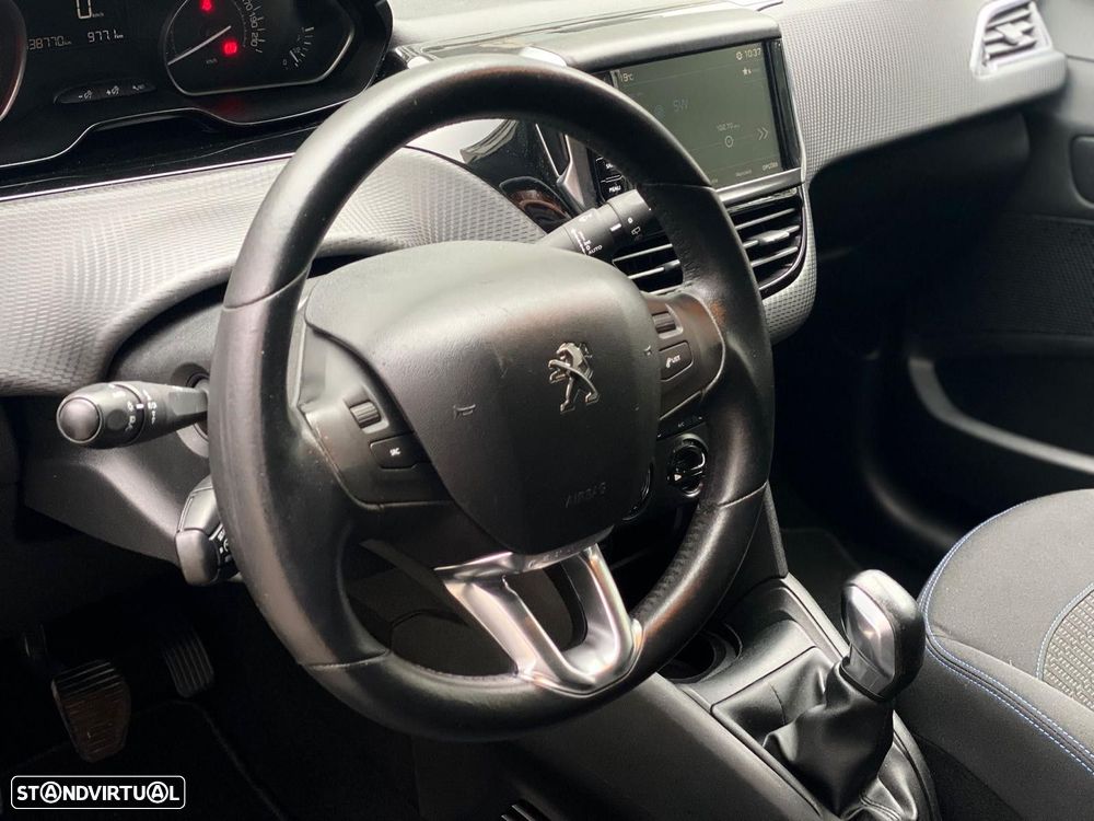 Peugeot 208 1.2 PureTech Style - 14