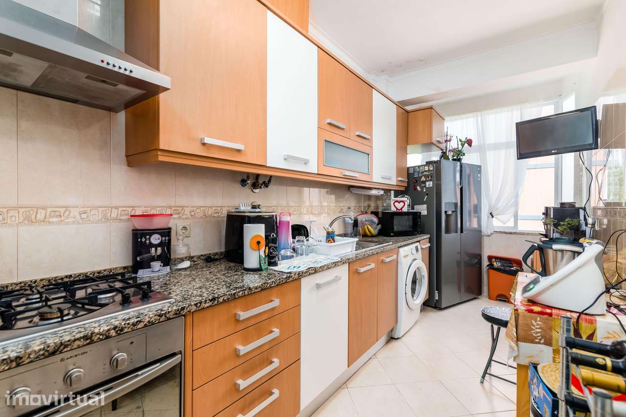 APARTAMENTO T3 BONS DIAS C/VARANDA - Ramada - Grande imagem: 3/23