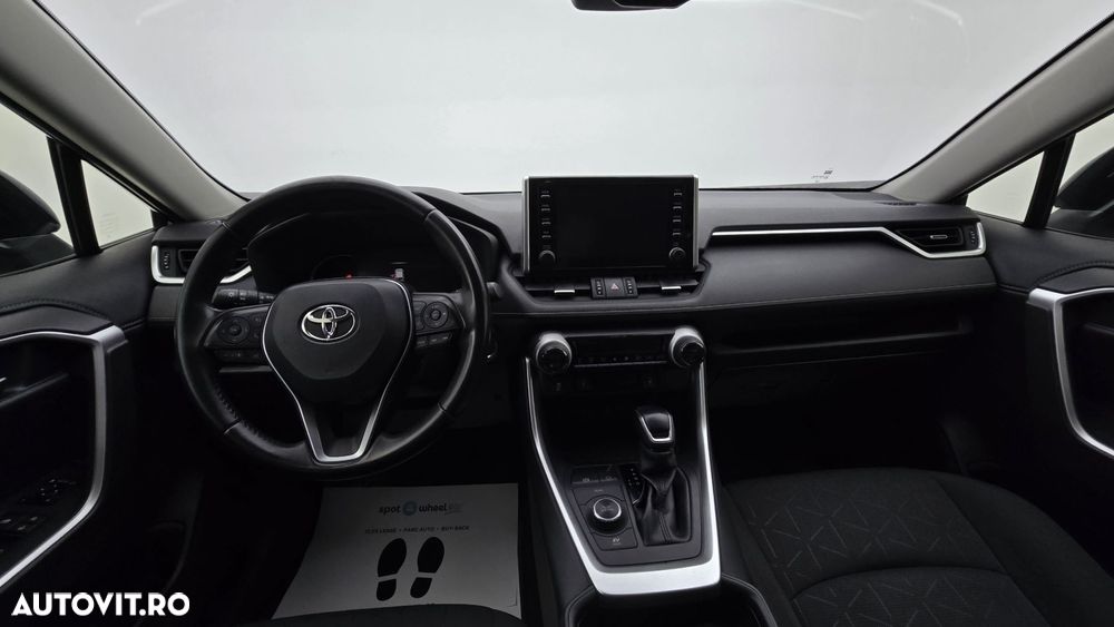 Toyota RAV4 - 14