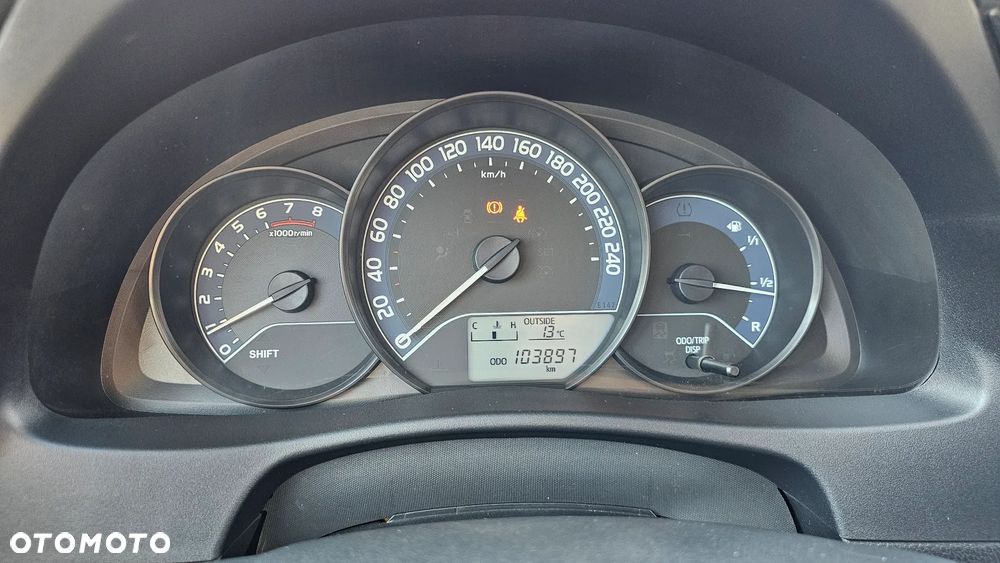 Toyota Auris 1.33 VVT-i Active - 19