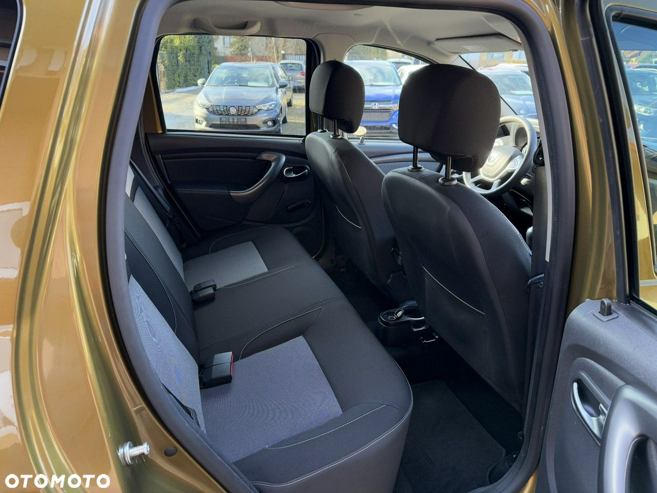 Dacia Duster 1.6 SCe Comfort - 25