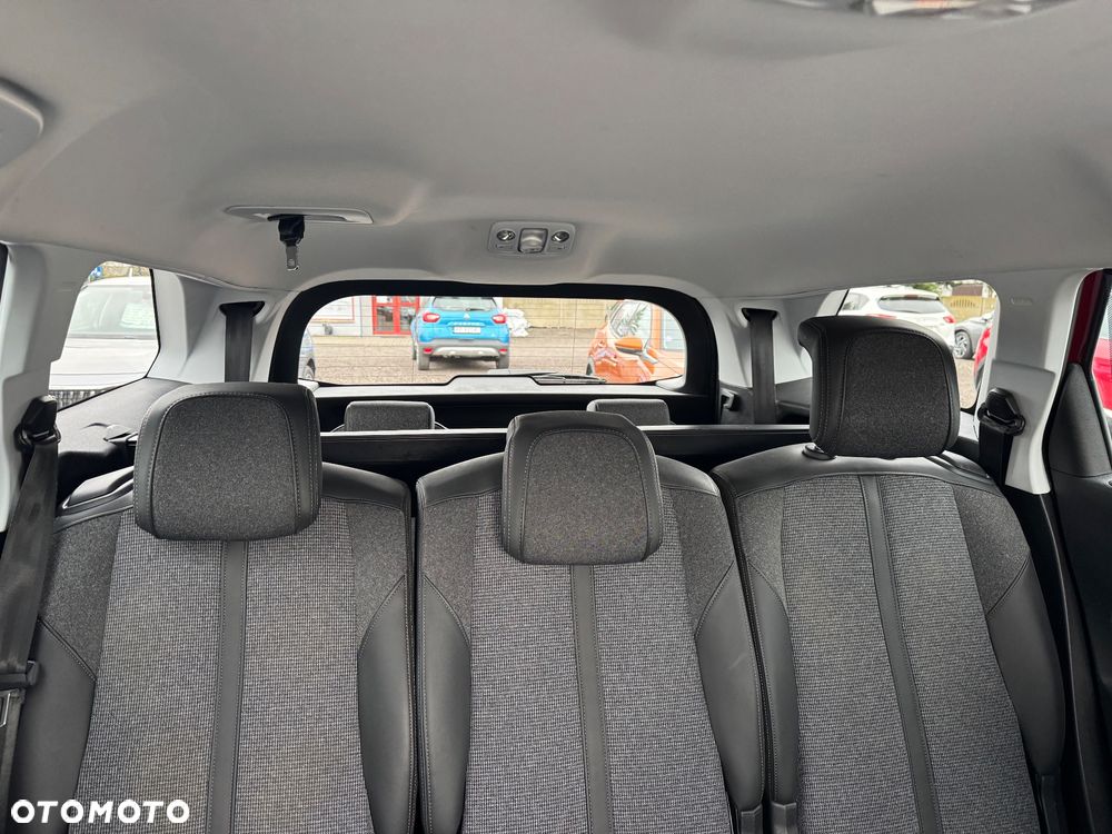Peugeot 5008 1.5 BlueHDi Allure Pack S&S EAT8 - 28