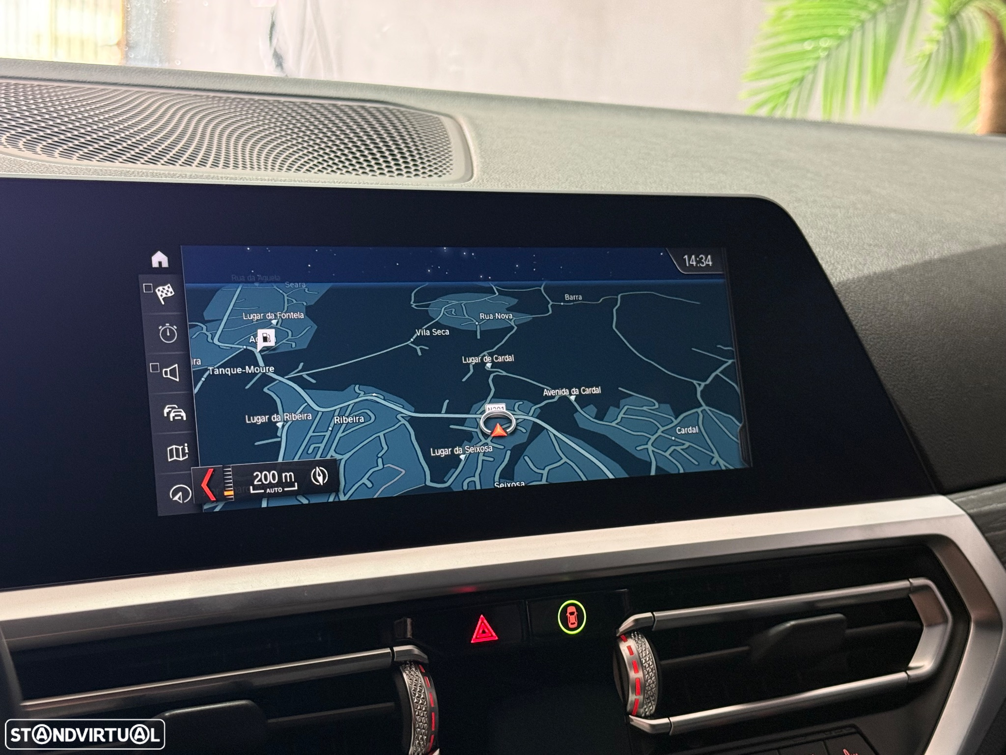 BMW 320 d Touring Pack Desportivo M Auto - 9