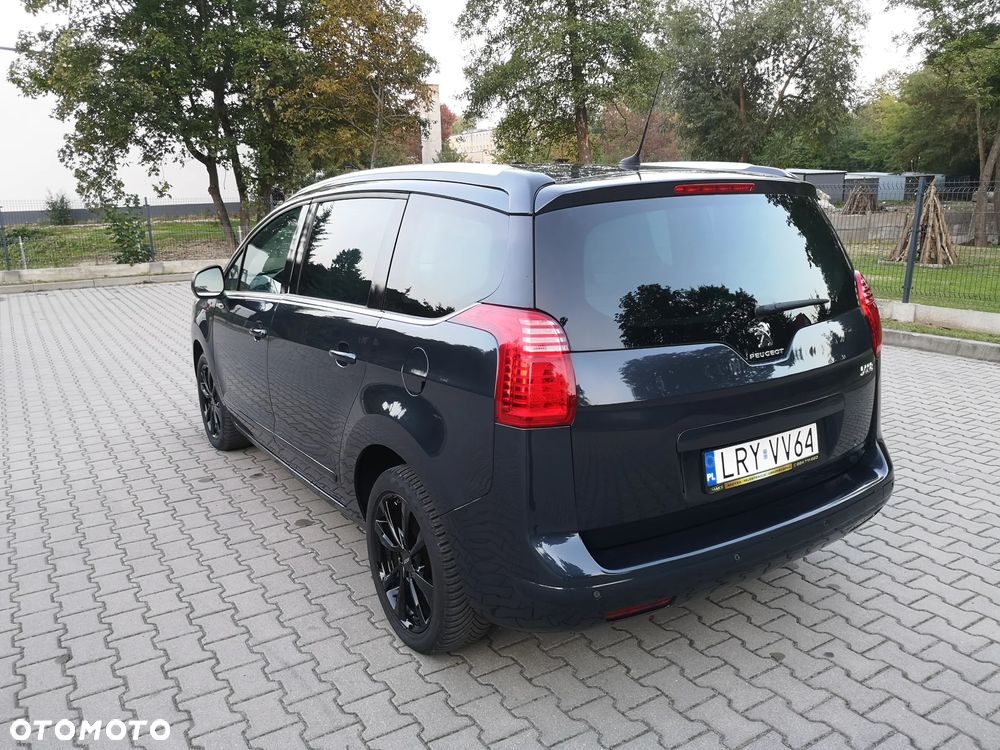 Peugeot 5008 1.6 THP Allure 7os - 3