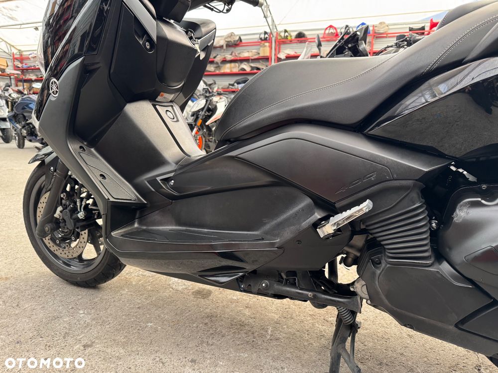 Yamaha X-max - 16
