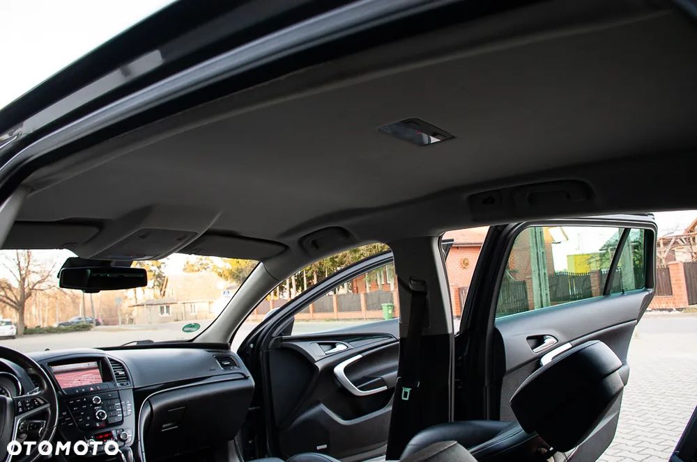 Opel Insignia 2.8 Turbo 4x4 Cosmo - 27
