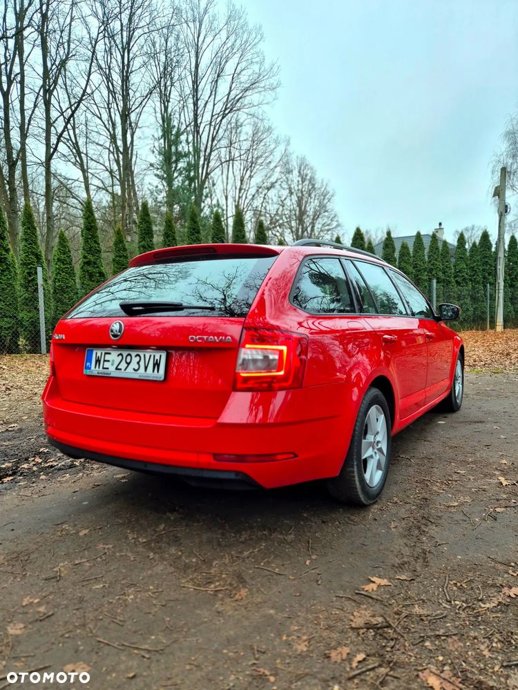 Skoda Octavia 1.6 TDI SCR Ambition - 9