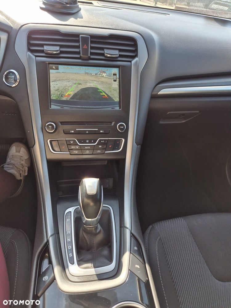 Ford Mondeo 2.0 TDCi Titanium PowerShift - 12