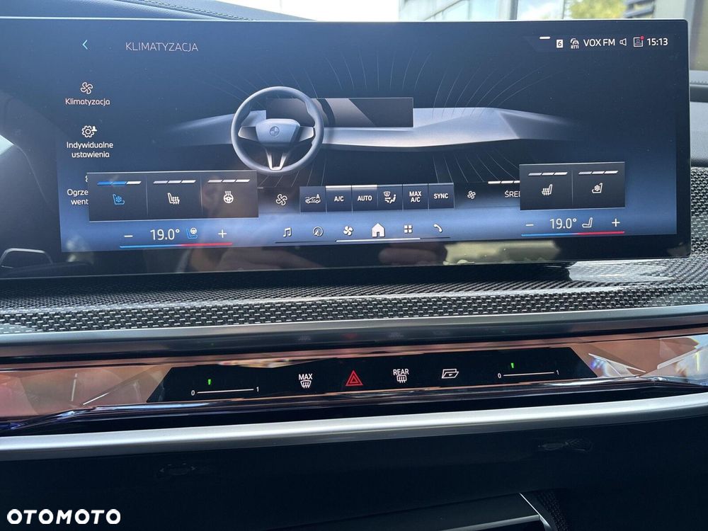 BMW Seria 7 - 24
