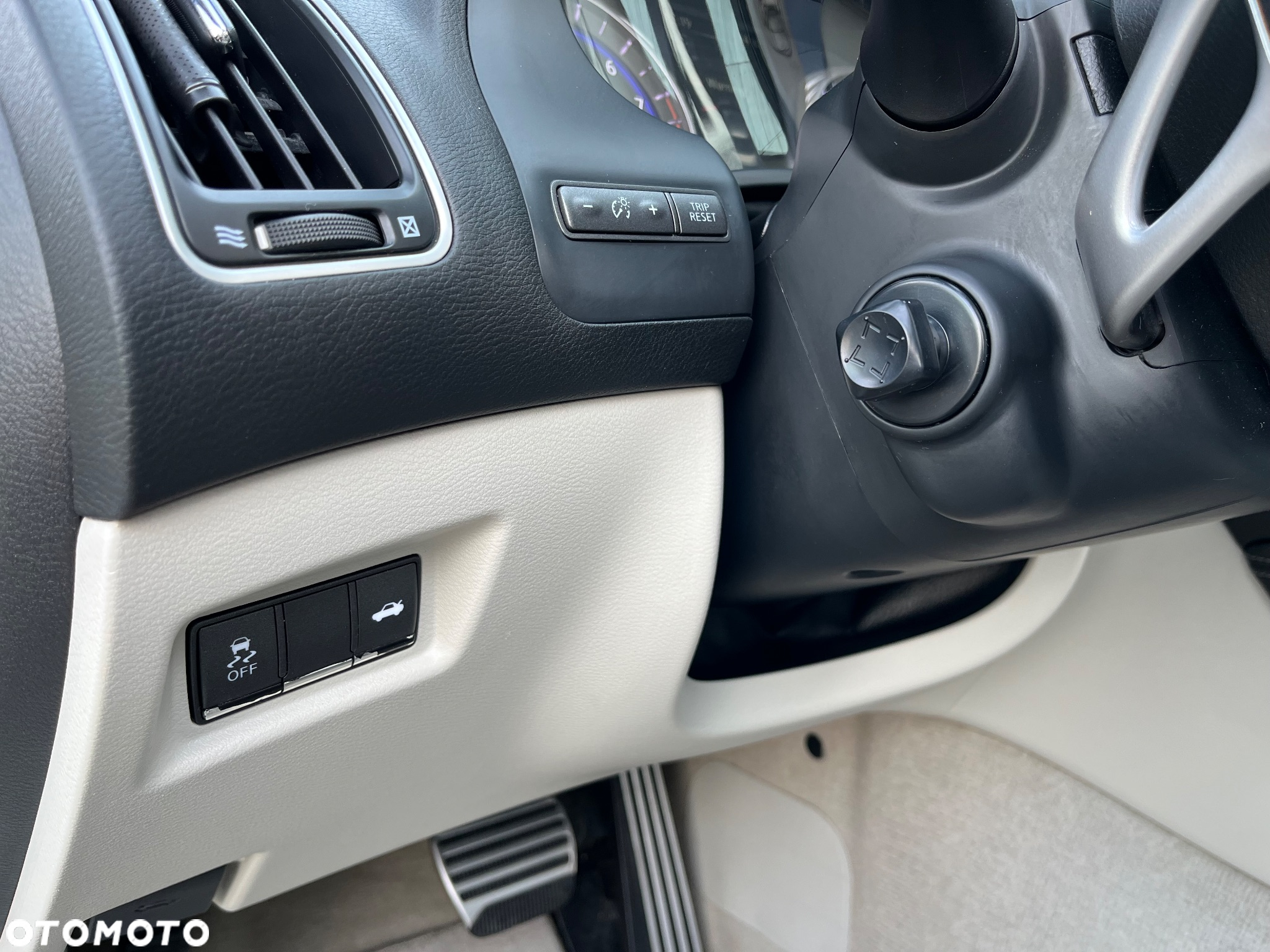 Infiniti Q50 Q50(S) Hybrid AWD Sport Tech - 26