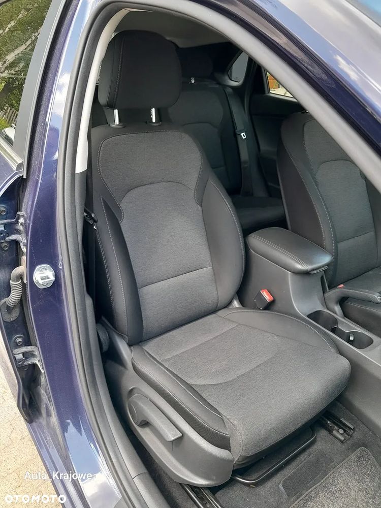 Hyundai i30 1.5 DPI Smart - 26