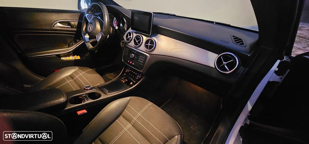 Mercedes-Benz CLA 200 d Shooting Brake AMG Line Aut. - 6