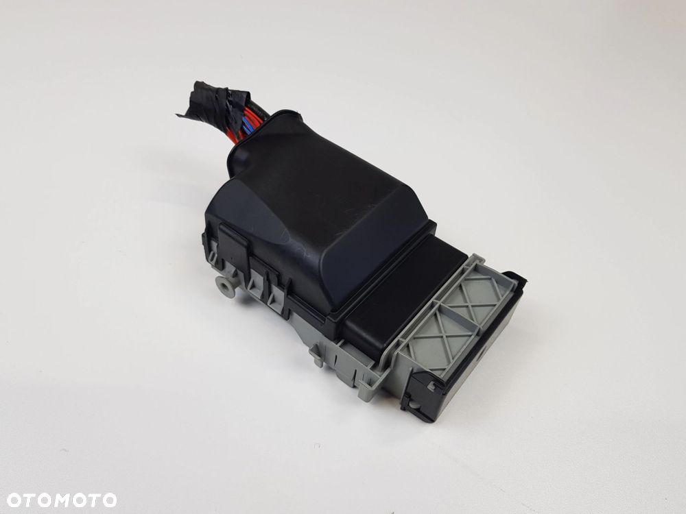 Moduł Skrzynka bezpieczników Chevrolet Cruze 13222786 - 2