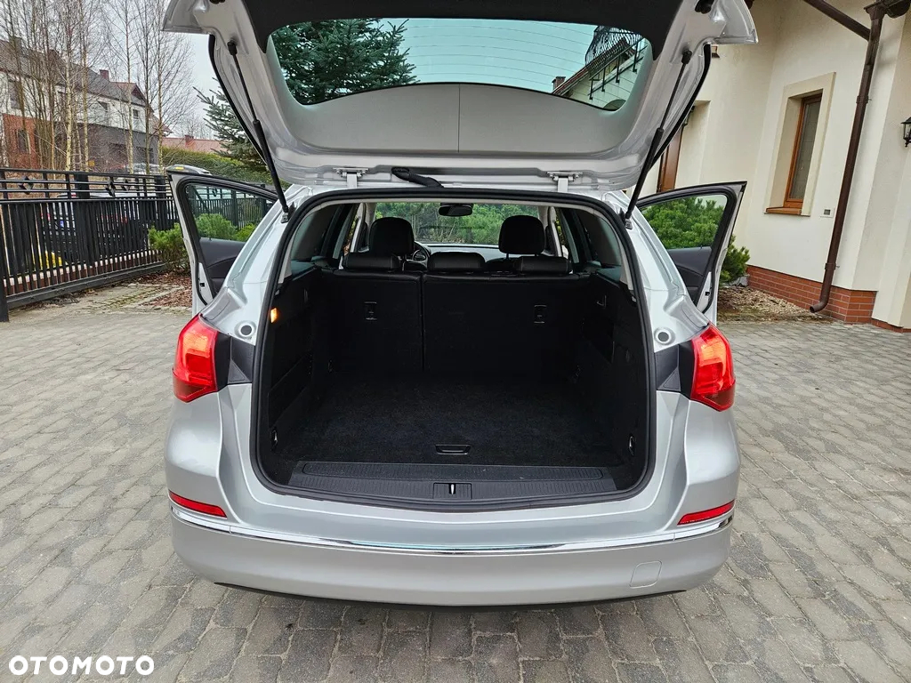 Opel Astra - 36