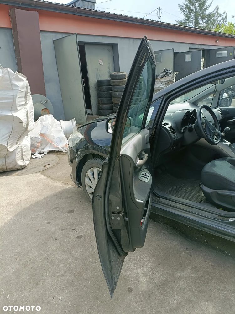 TOYOTA AURIS I 06-09 2007 r. 5D HB 209 drzwi lewy przód lewe przednie LP * - 10