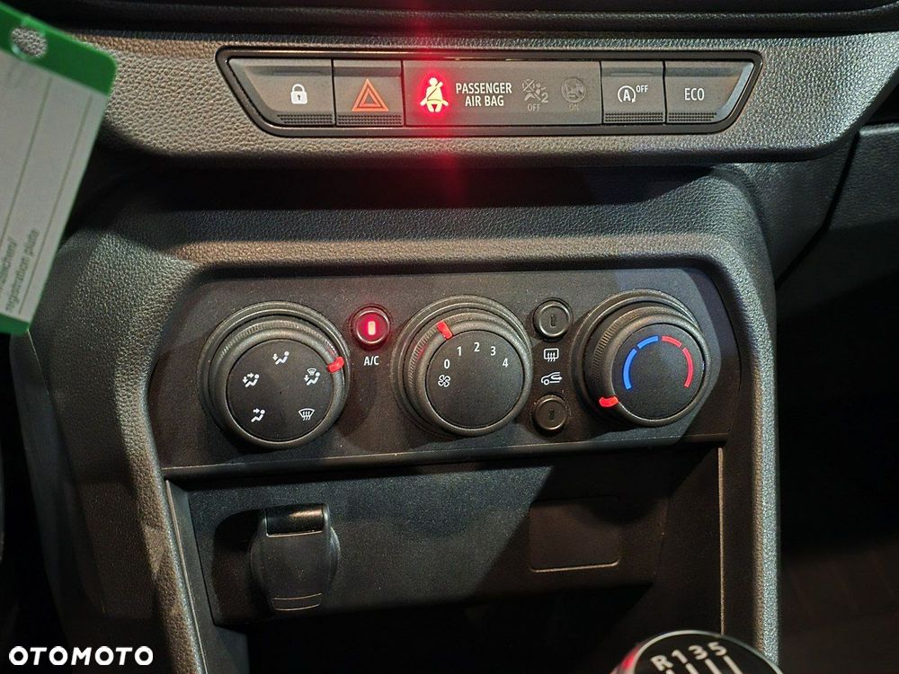 Dacia Sandero - 27
