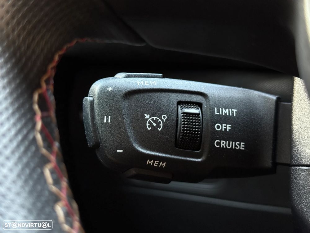 DS DS3 Crossback 1.2 PureTech Performance Line EAT8 - 21