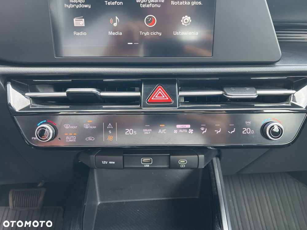 Kia Niro 1.6 GDI Hybrid M - 20