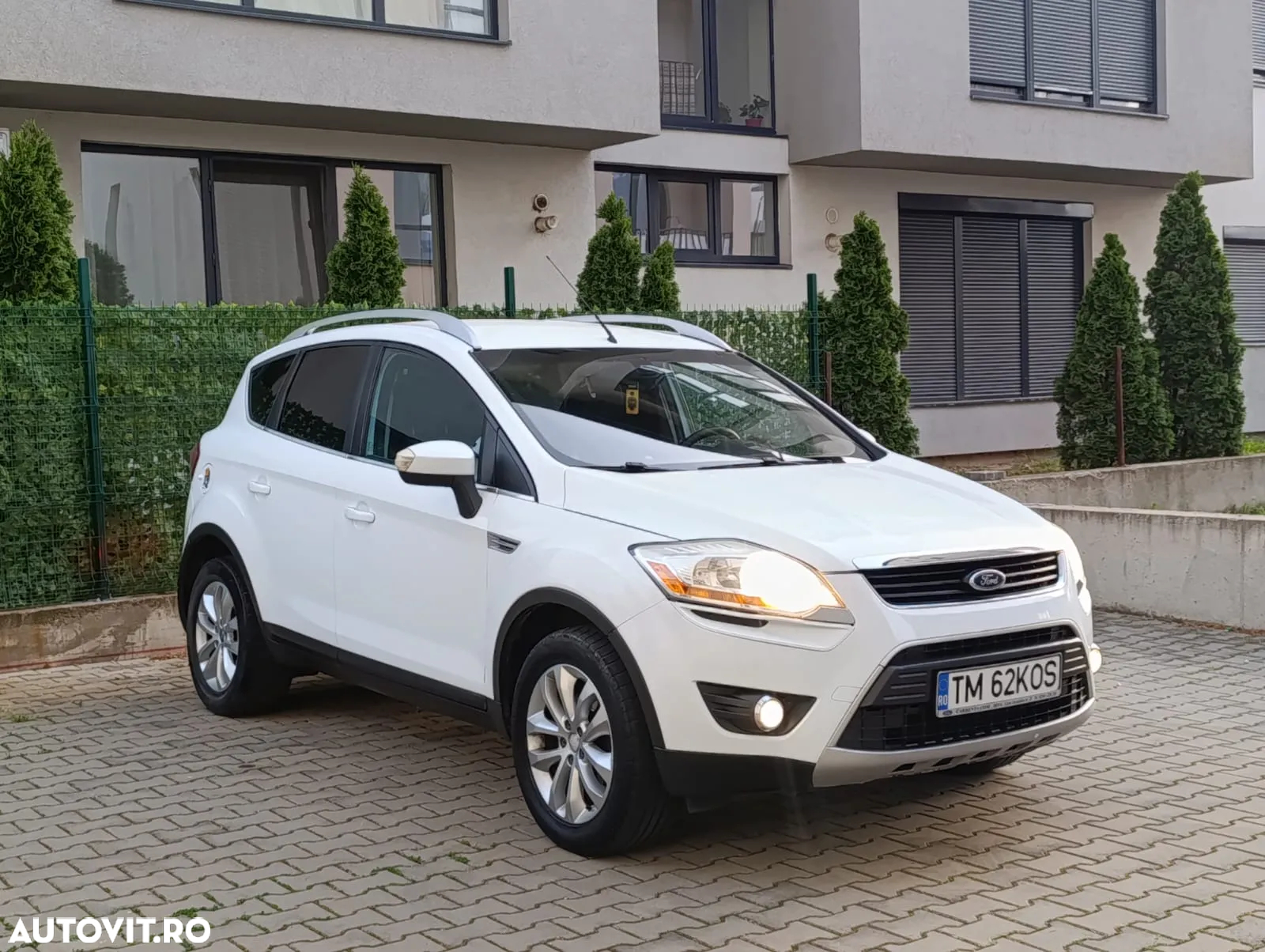 Ford Kuga - 3