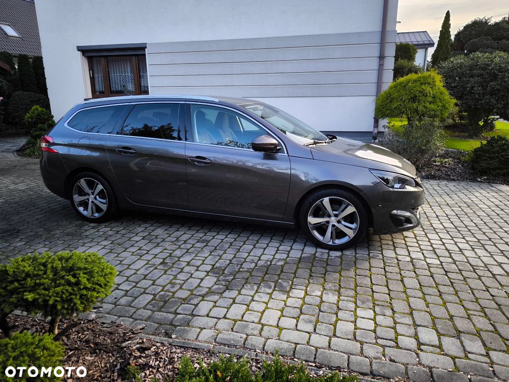 Peugeot 308 SW e-HDi 115 Stop & Start Allure - 5