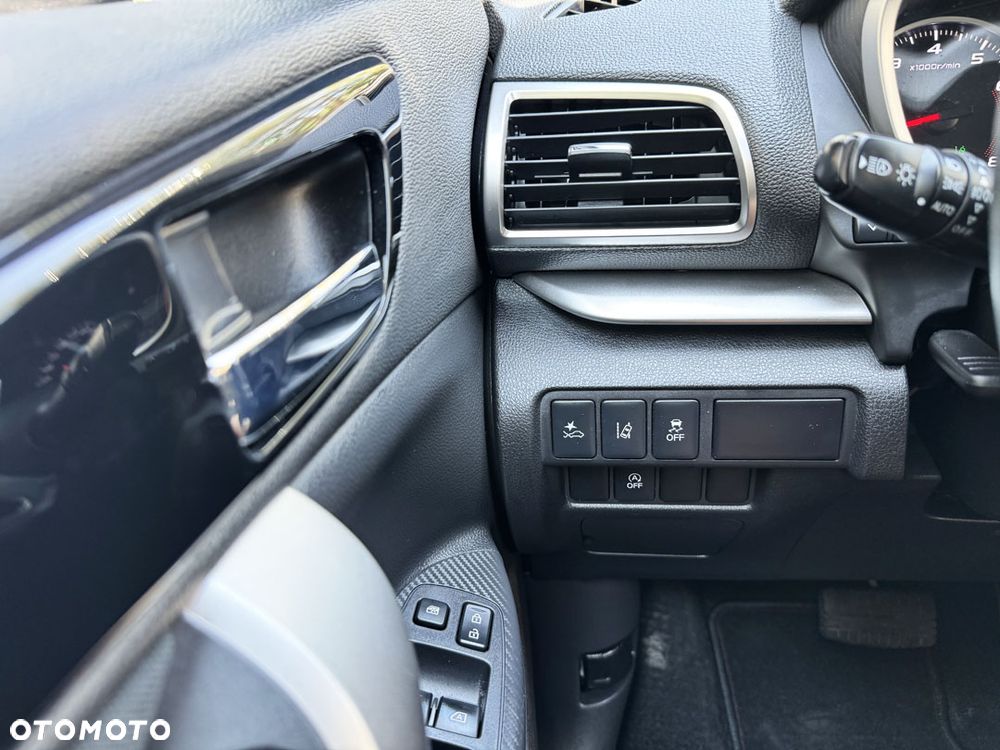 Mitsubishi Eclipse Cross 1.5 T-MIVEC ClearTec CVT 2WD Diamant Edition Plus - 22