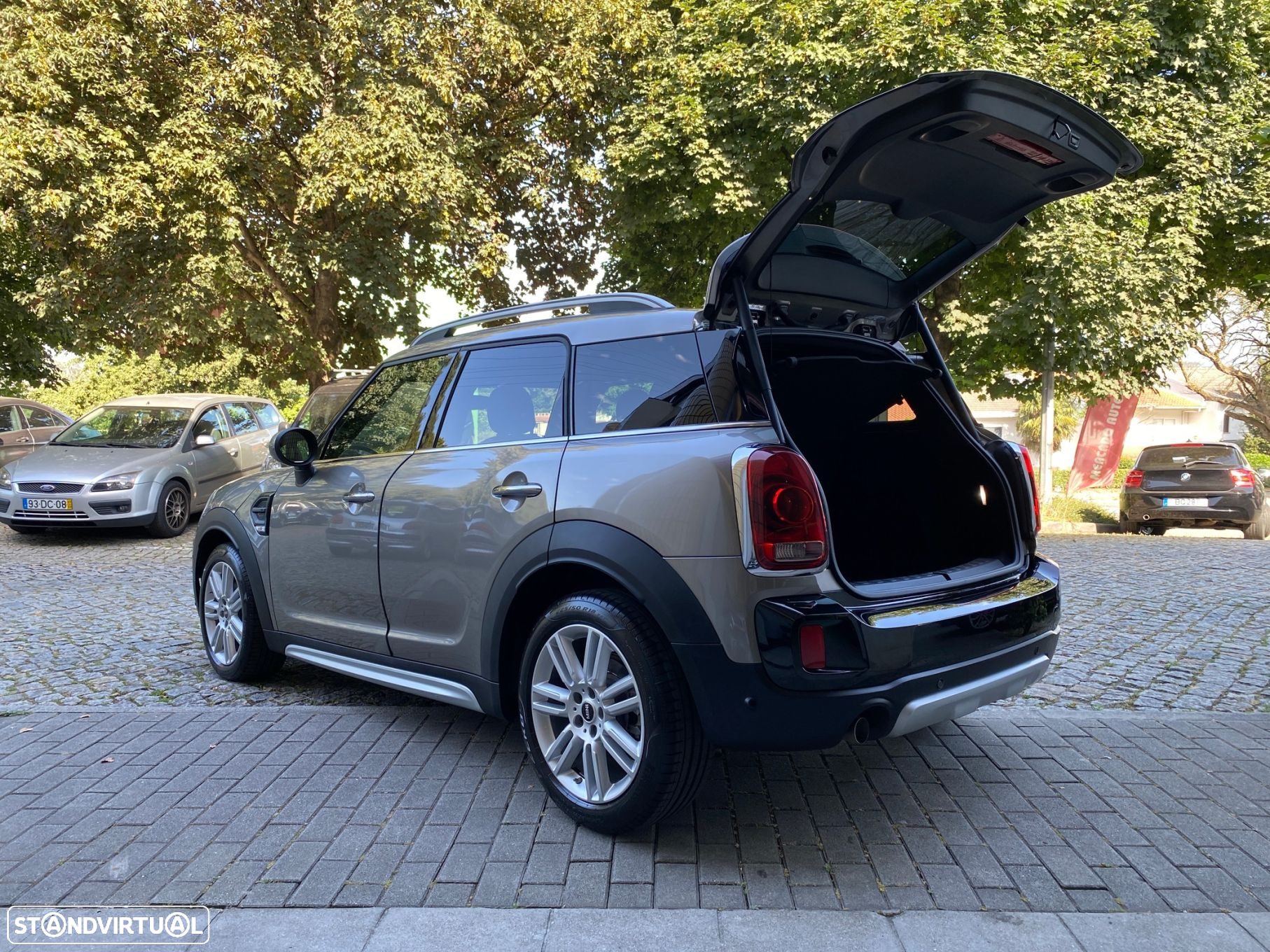 MINI Countryman One D - 28