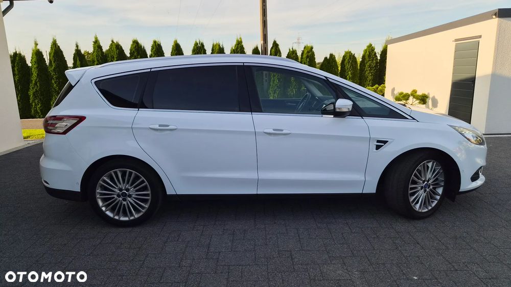 Ford S-Max 2.0 TDCi 4WD Titanium PowerShift - 28