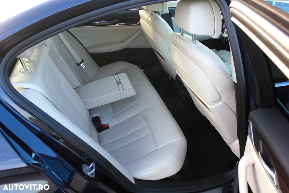 BMW Seria 5 525d AT - 15