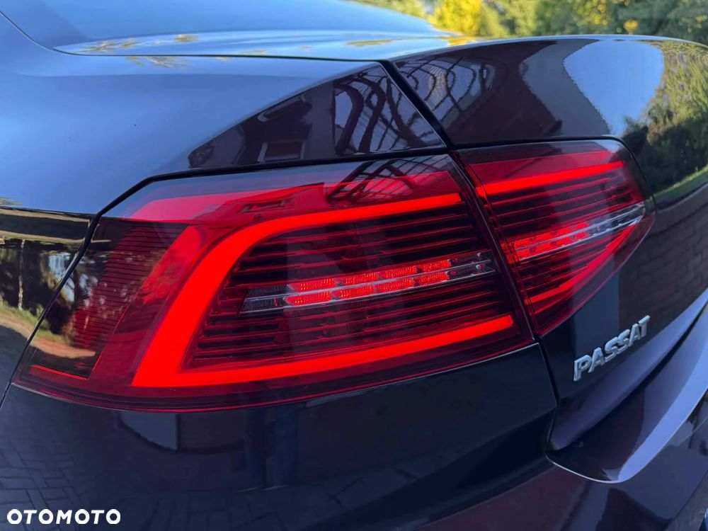 Volkswagen Passat - 6