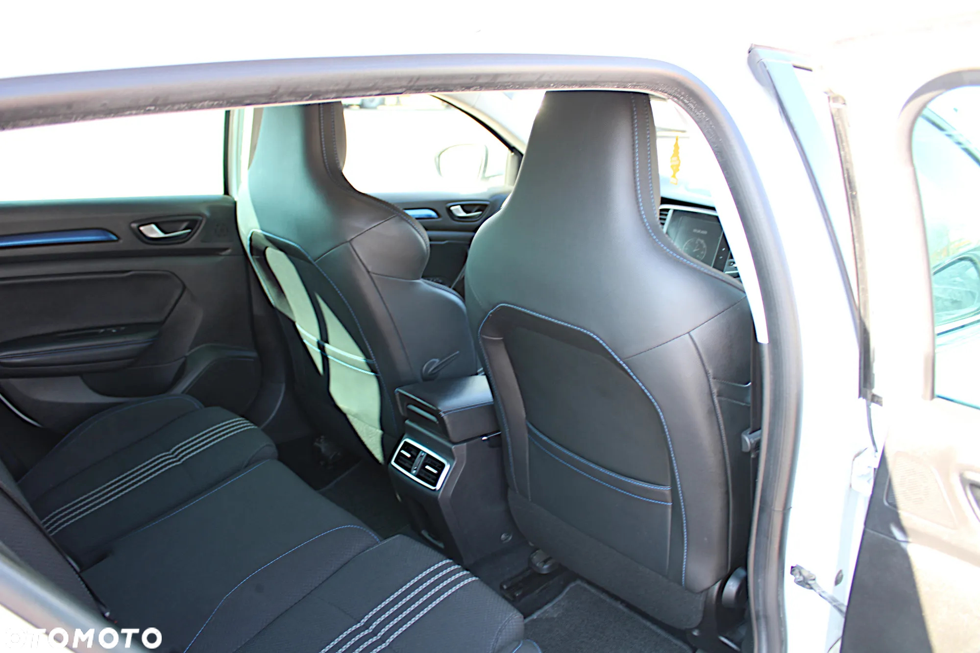 Renault Megane 1.3 TCe FAP GT Line - 24