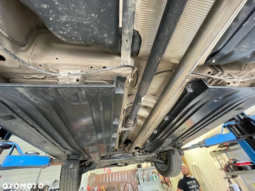 Suzuki Vitara 1.6 DDiS (4x4) Allgrip Comfort+ - 38