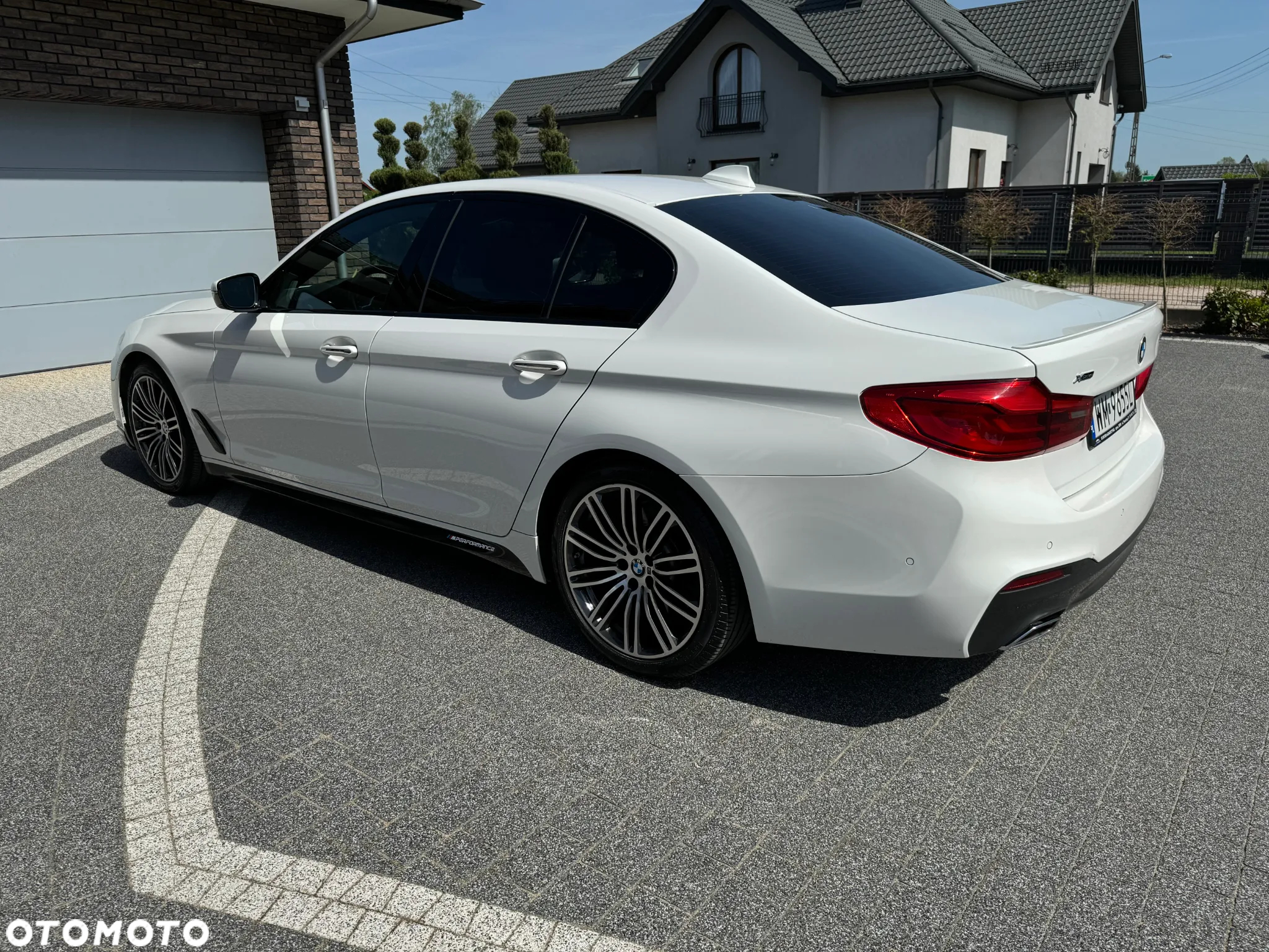 BMW Seria 5 540i xDrive Luxury Line sport - 3
