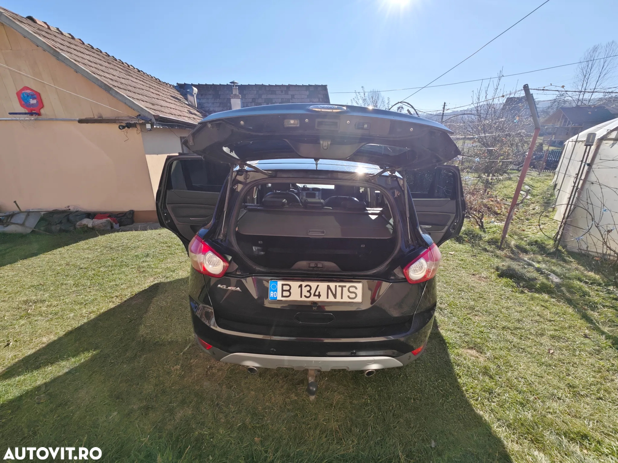 Ford Kuga 2.0 TDCi 4x4 Titanium - 8
