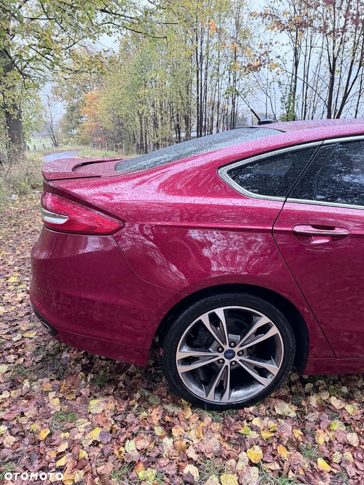 Ford Fusion 2.0 EcoBoost Titanium - 12