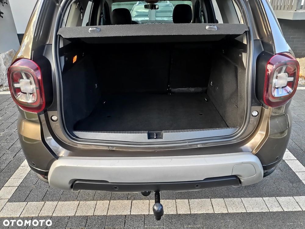 Dacia Duster 1.6 SCe Ambiance S&S - 12