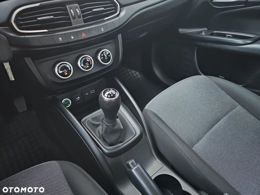 Fiat Tipo 1.0 T3 Life - 15